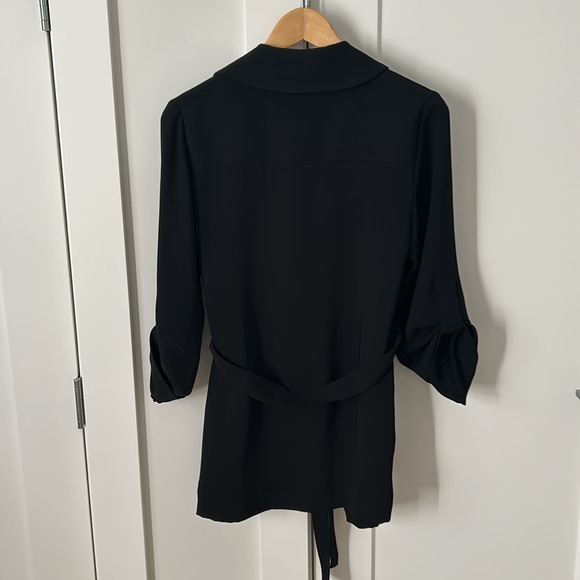 Babaton Kahlo Robe - Picture 5 of 6